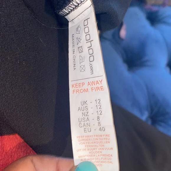 Boohoo lace top  cap sleeves jumpsuit Sz 8 - Picture 12 of 14